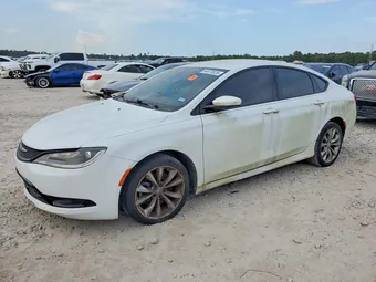 2015 Chrysler 200 1C3CCCBGXFN582690
