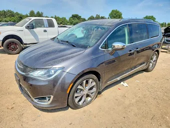 2018 Chrysler Pacifica 2C4RC1GG9JR353898