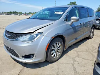2019 Chrysler Pacifica 2C4RC1FG3KR610251 Lot 64233416