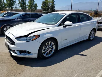 2017 Ford Fusion 3FA6P0LUXHR355327