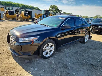 2016 Ford Taurus 1FAHP2D82GG157109