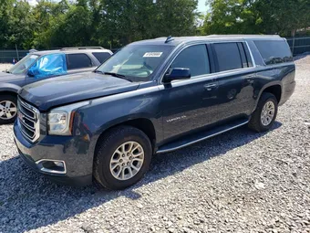 2020 GMC Yukon XL 1GKS2GKC0LR156028