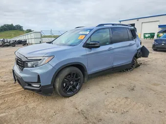 2024 Honda Passport 5FNYF8H8XRB001780
