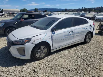 2019 Hyundai Ioniq KMHC65LC3KU174442