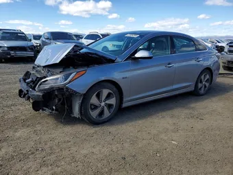 2016 Hyundai Sonata KMHE34L12GA012627