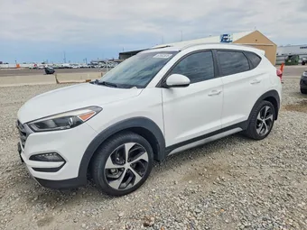 2017 Hyundai Tucson KM8J3CA21HU447630