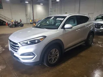 2017 Hyundai Tucson KM8J3CA40HU584138