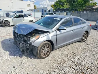 2016 Hyundai Sonata 5NPE24AF2GH298932