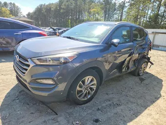 2017 Hyundai Tucson KM8J33A45HU262093