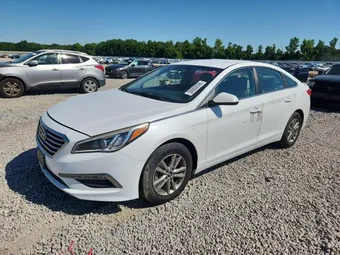 2015 Hyundai Sonata 5NPE24AF2FH146437