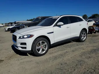 2018 Jaguar F-PACE SADCJ2FX0JA325063