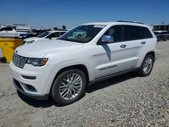 2018 Jeep Grand Cherokee 1C4RJFJT0JC197803