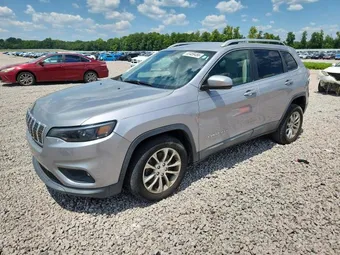 2019 Jeep Cherokee 1C4PJLCB7KD241172