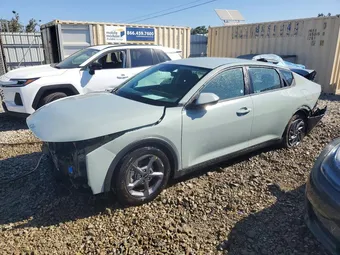 2025 Kia K4 3KPFT4DEXSE038988