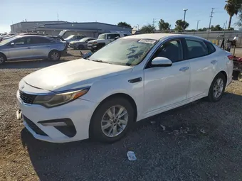 2019 Kia Optima 5XXGT4L36KG277028