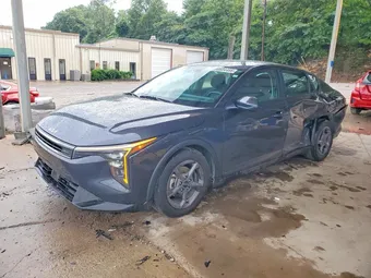 2025 Kia K4 3KPFT4DE2SE040136