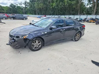 2017 Kia Optima 5XXGT4L37HG152175
