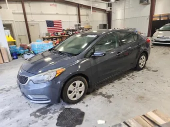 2016 Kia Forte KNAFK4A66G5492896