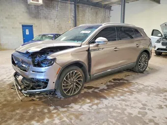 2019 Lincoln Nautilus 2LMPJ8L96KBL61710