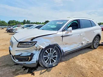 2019 Lincoln Nautilus 2LMPJ8K93KBL30237