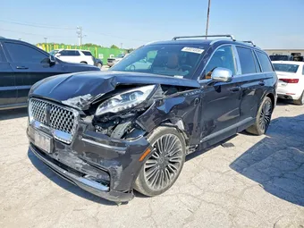 2021 Lincoln Aviator 5LM5J9XC0MGL08377
