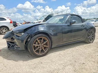 2018 Mazda MX-5 JM1NDAD7XJ0200022
