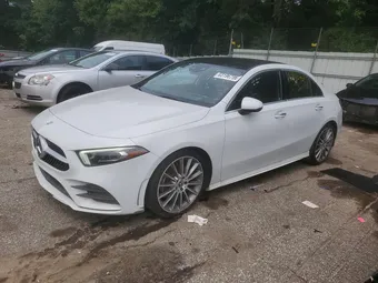 2020 Mercedes-Benz A-Class W1K3G4EB0LJ202819