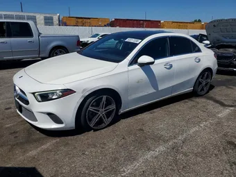2021 Mercedes-Benz A-Class W1K3G4EB4MJ257520