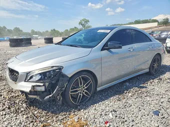 2018 Mercedes-Benz CLA-Class WDDSJ4EB1JN555072