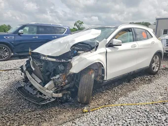 2019 Mercedes-Benz GLA-Class WDCTG4EB5KU007946