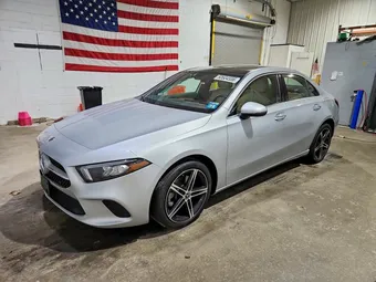 2020 Mercedes-Benz A-Class W1K3G4FB2LJ235965
