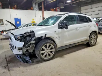 2015 Mitsubishi Outlander 4A4AR4AU8FE005986