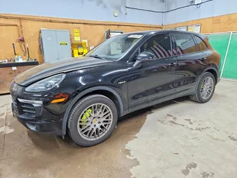 2016 Porsche Cayenne WP1AE2A21GLA62466