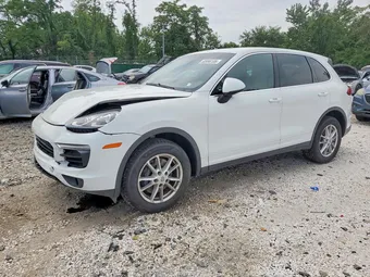 2016 Porsche Cayenne WP1AA2A27GLA05264
