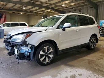 2017 Subaru Forester JF2SJARC9HH420735