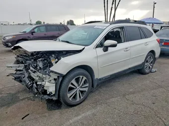 2018 Subaru Outback 4S4BSAKC7J3279944