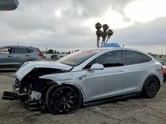 2016 Tesla Model X 5YJXCAE28GF020966
