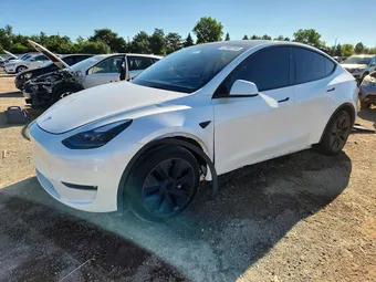 2024 Tesla Model Y 7SAYGAEE2RF117301 Lot 57588746