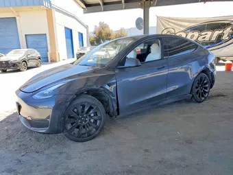 2023 Tesla Model Y 7SAYGAEE9PF852600 Lot 62628526