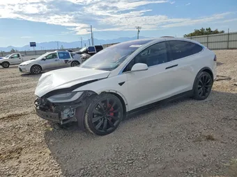 2017 Tesla Model X 5YJXCAE20HF046303