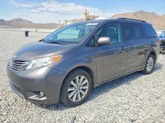 2017 Toyota Sienna 5TDDZ3DC1HS146767
