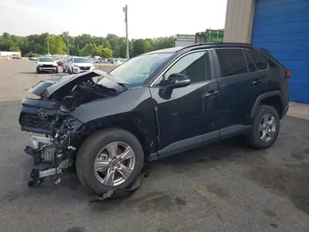2025 Toyota RAV4 2T3P1RFV2SW541181