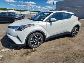2018 Toyota C-HR NMTKHMBX2JR048843