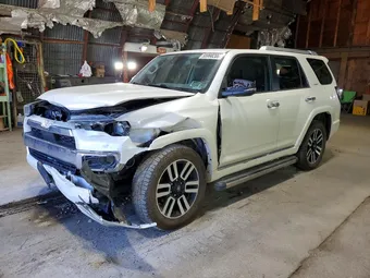 2021 Toyota 4Runner JTEKU5JR7M5869481
