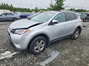 2015 Toyota RAV4 2T3RFREV5FW319218