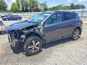 2018 Toyota RAV4 JTMWFREVXJJ168192