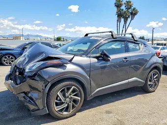 2021 Toyota C-HR NMTKHMBX4MR135891