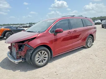 2025 Toyota Sienna 5TDKRKEC0SS248374