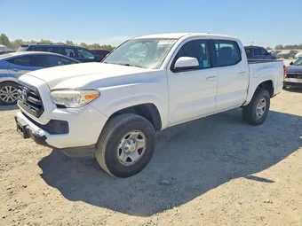 2016 Toyota Tacoma 5TFAX5GN1GX063270
