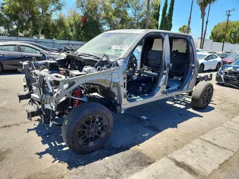 2025 Toyota Tundra 5TFMA5DB6SX264289